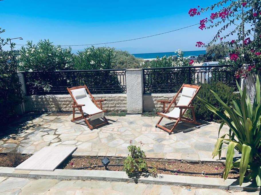 Familienfreundliches Fischerhaus Am Strand Porto Heli Luaran gambar