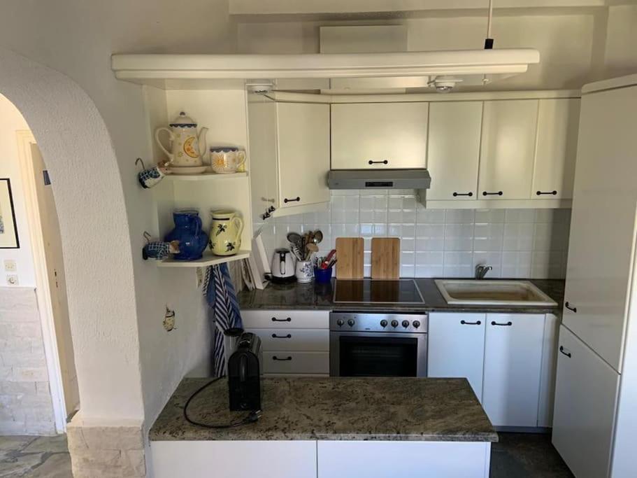 Familienfreundliches Fischerhaus Am Strand Porto Heli Luaran gambar