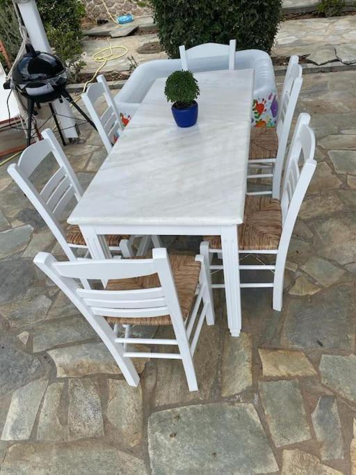 Familienfreundliches Fischerhaus Am Strand Porto Heli Luaran gambar