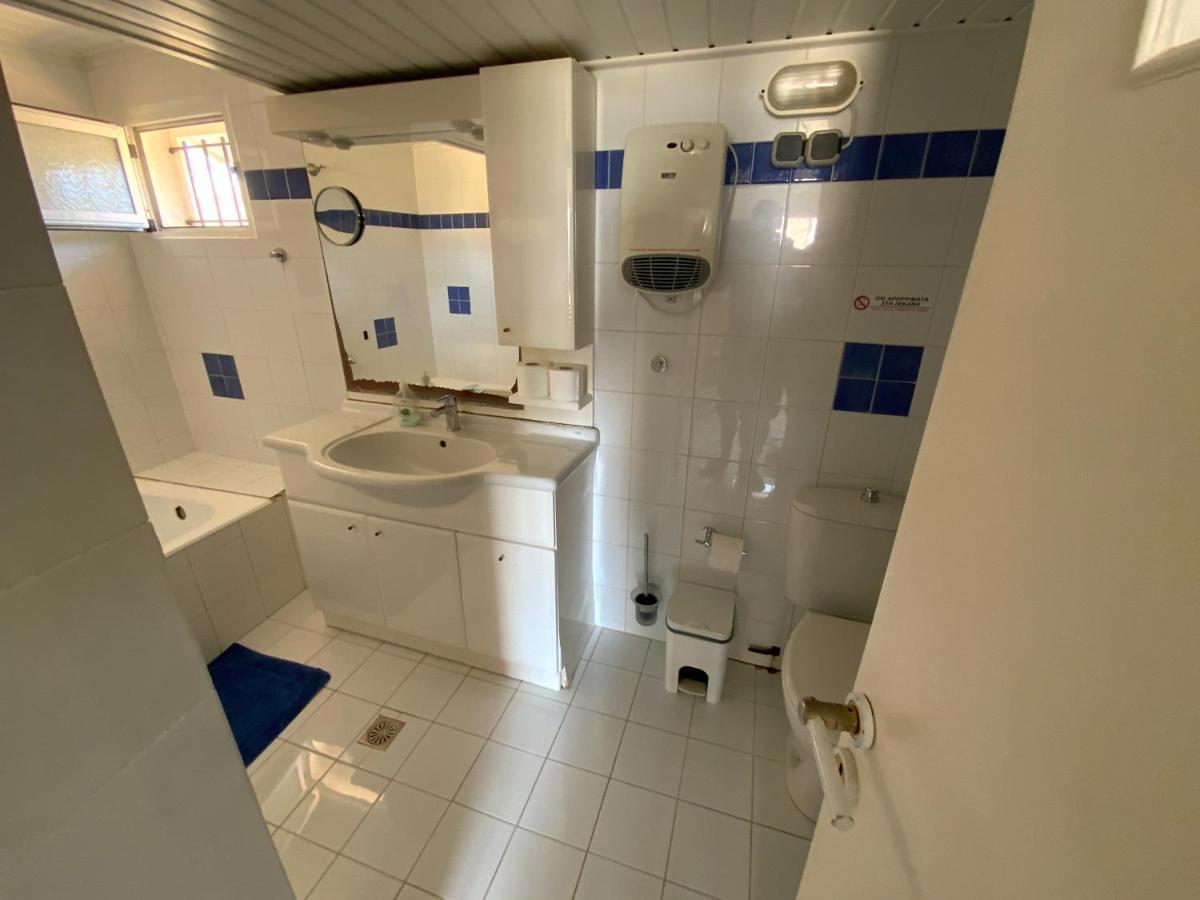 Familienfreundliches Fischerhaus Am Strand Porto Heli Luaran gambar