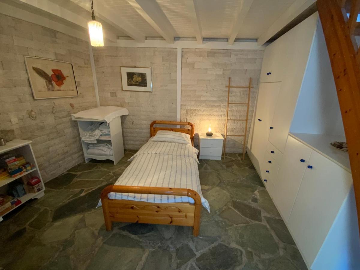 Familienfreundliches Fischerhaus Am Strand Porto Heli Luaran gambar